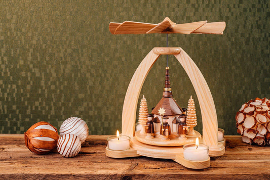 Table pyramid - tealight pyramid with Seiffen church - Genuine Erzgebirge® 1810