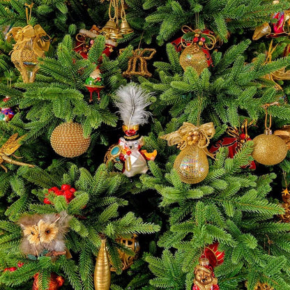 EveXmas - Infinity - 190cm - High-quality artificial Christmas tree - Easy to assemble - Made in the EU Beautiful tree tips made of 100% PE - Very natural-looking tree.