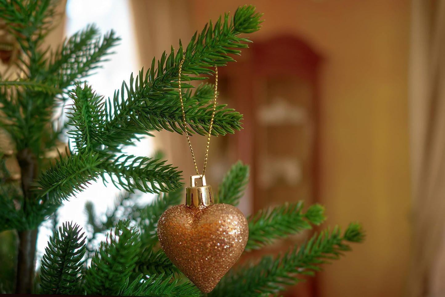 EveXmas - Infinity- 125cm- High-quality artificial Christmas tree - Easy to assemble - Made in the EU Beautiful tree tips made of 100% PE - Very natural-looking tree