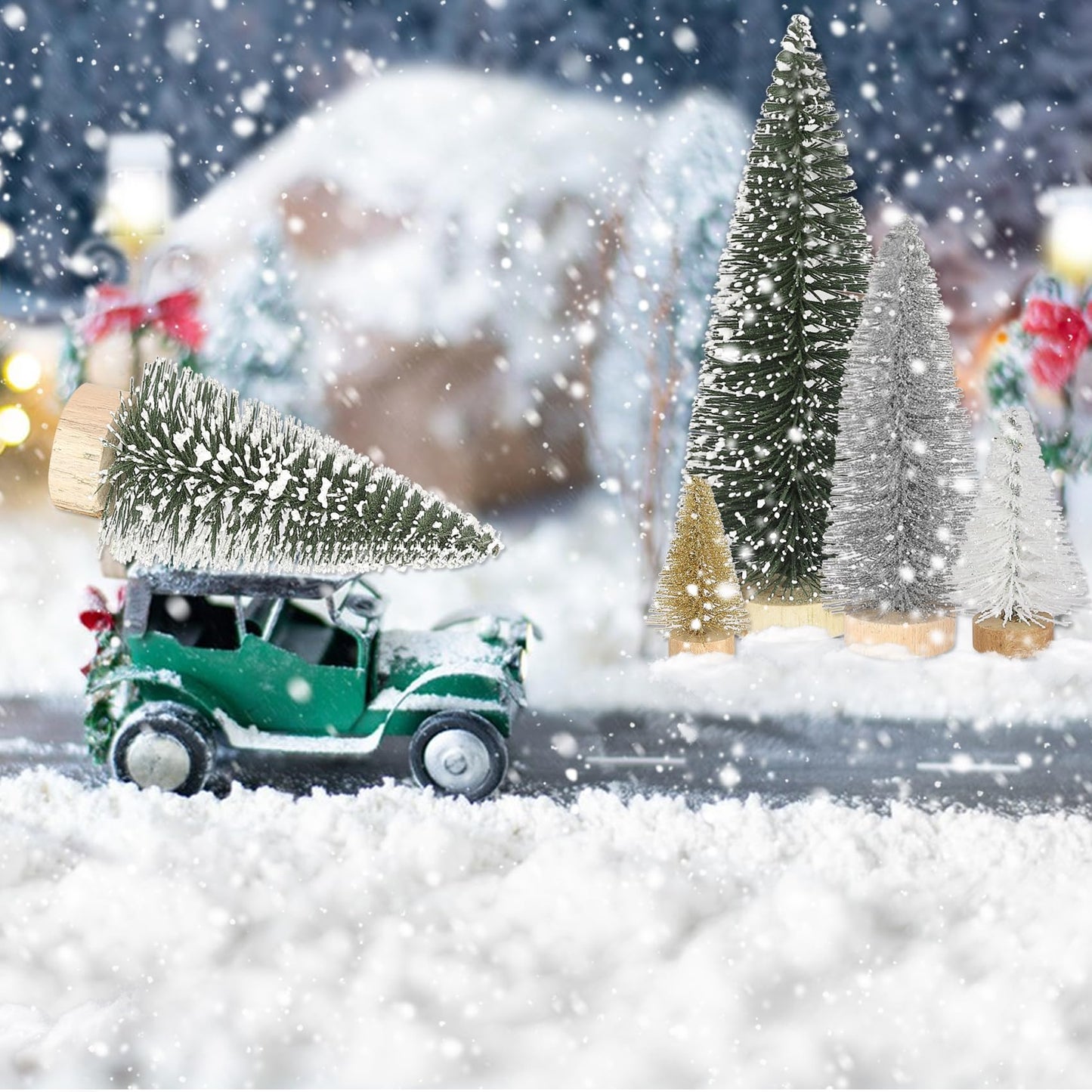 21 pieces of mini Christmas tree decor