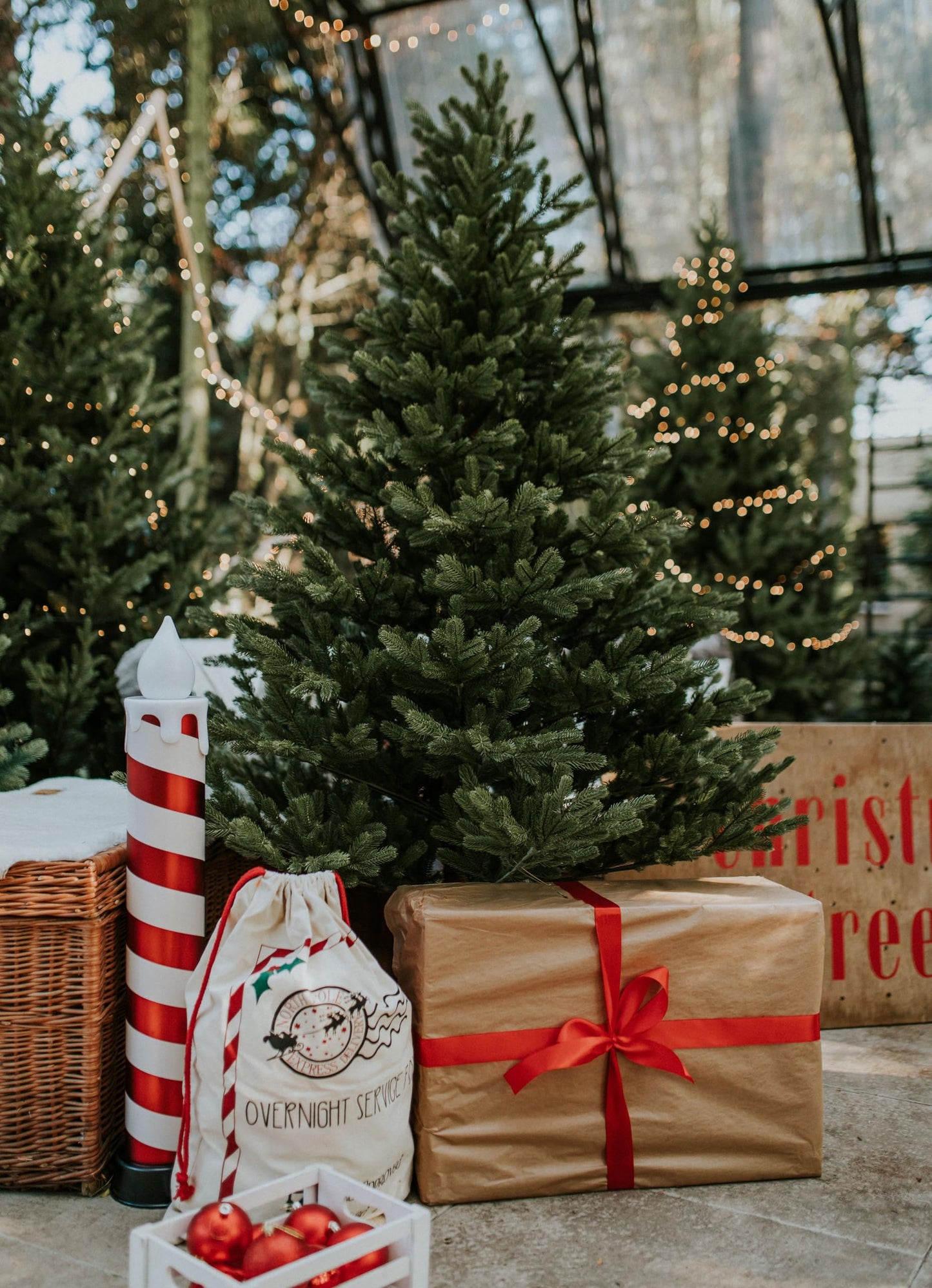 Premium Artificial Christmas Tree Nordmann Fir [100% Injection Molded] Artificial Fir Tree incl. FSC certified wooden stand and bag I Christmas Tree Made in EU