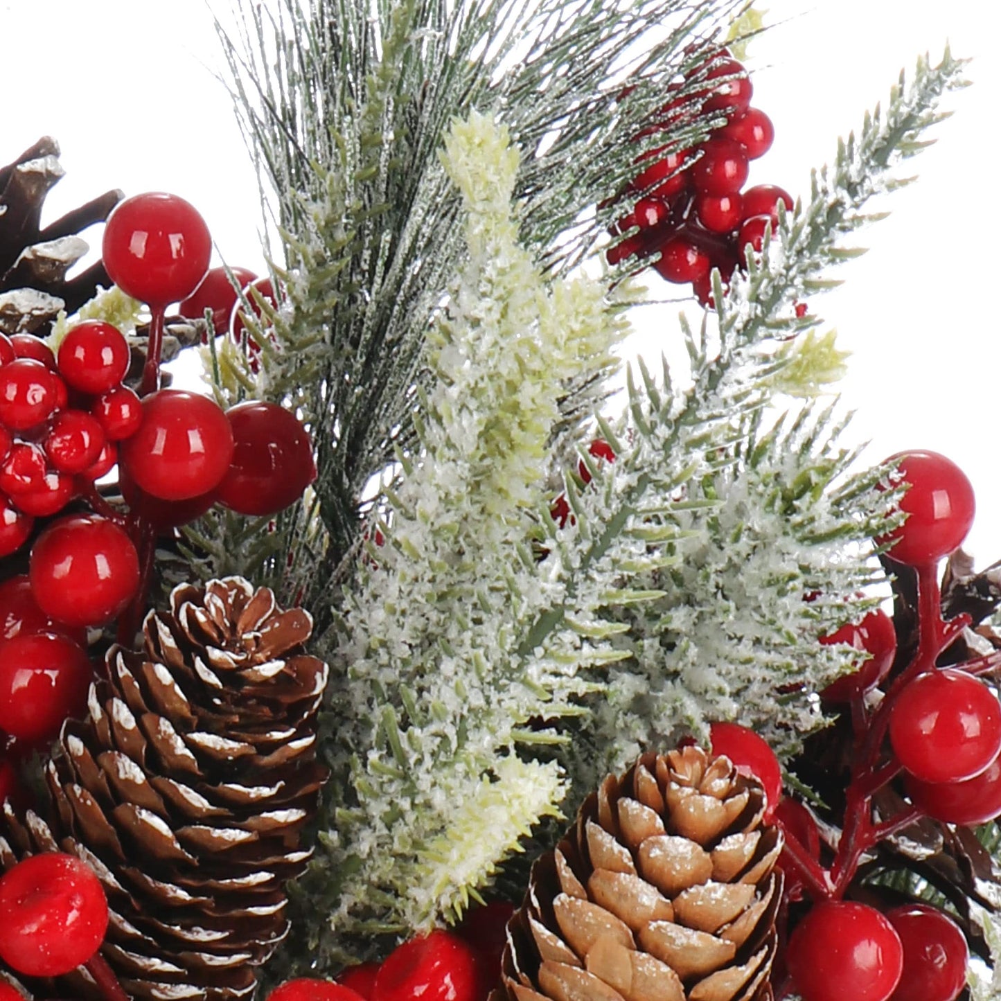 com-four® Christmas Decoration - Small wintery table decoration in a bark pot with red berries, decorative snow, and pine cones. Great table decoration for the Advent season (1 piece - 25cm - red berries)