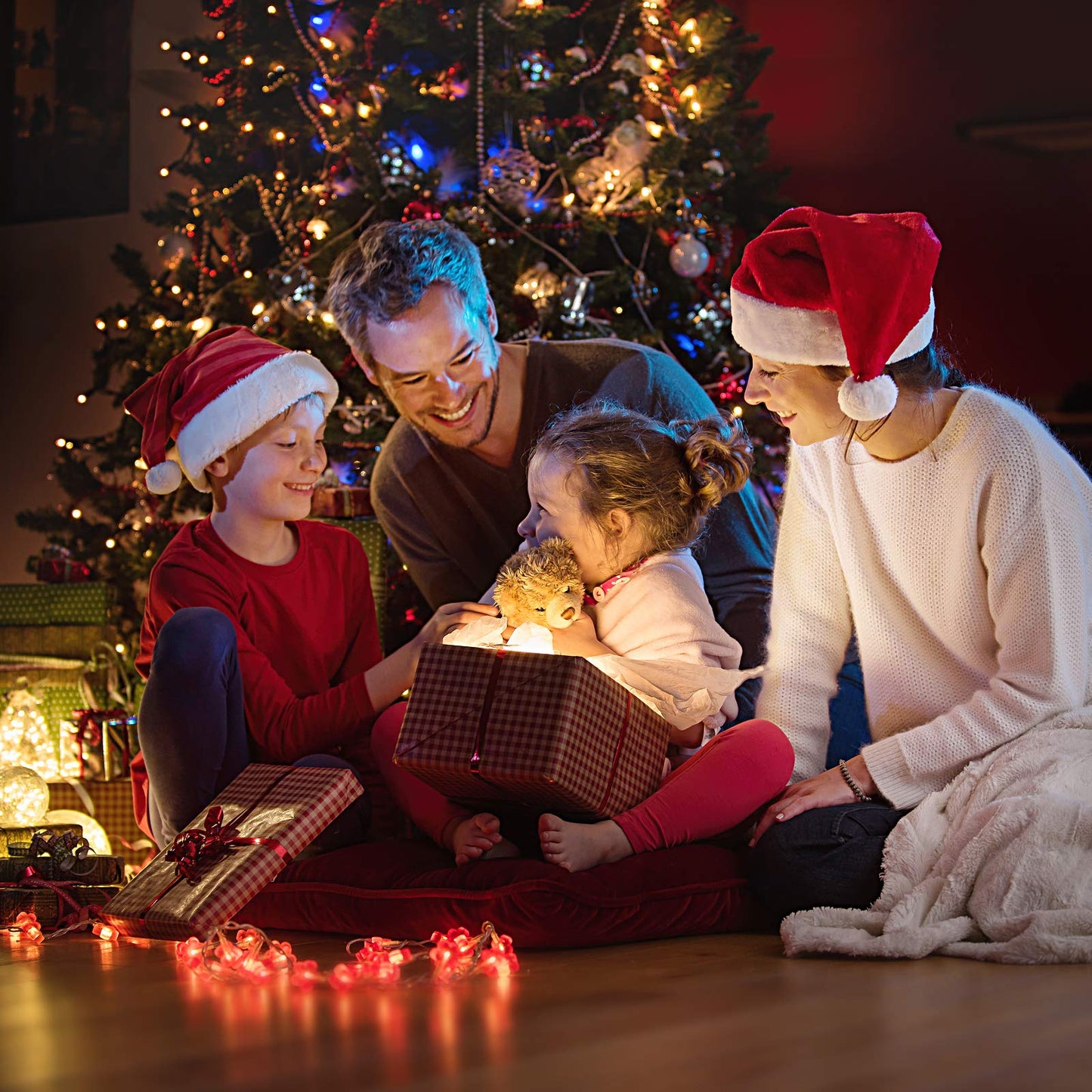 BB Sport Luxury Christmas Tree 180 cm Dark Green Powder Sugar Artificial Christmas Tree PE/PVC Injection Molded Mix Fir Tree Stand