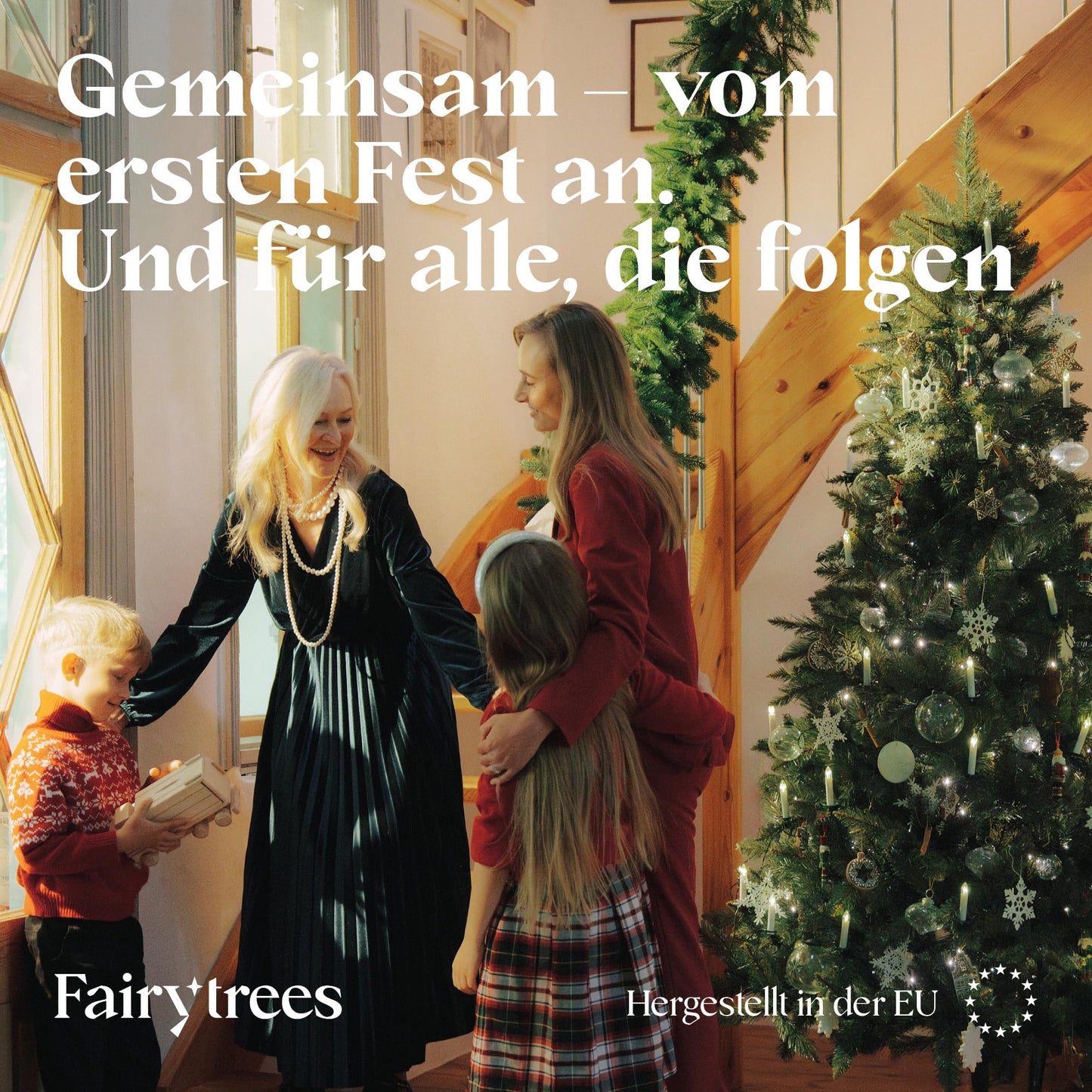 FairyTrees artificial Christmas tree 150cm SPRUCE Nature with tree stand made of real wood | Artificial fir tree with green trunk | Made in EU