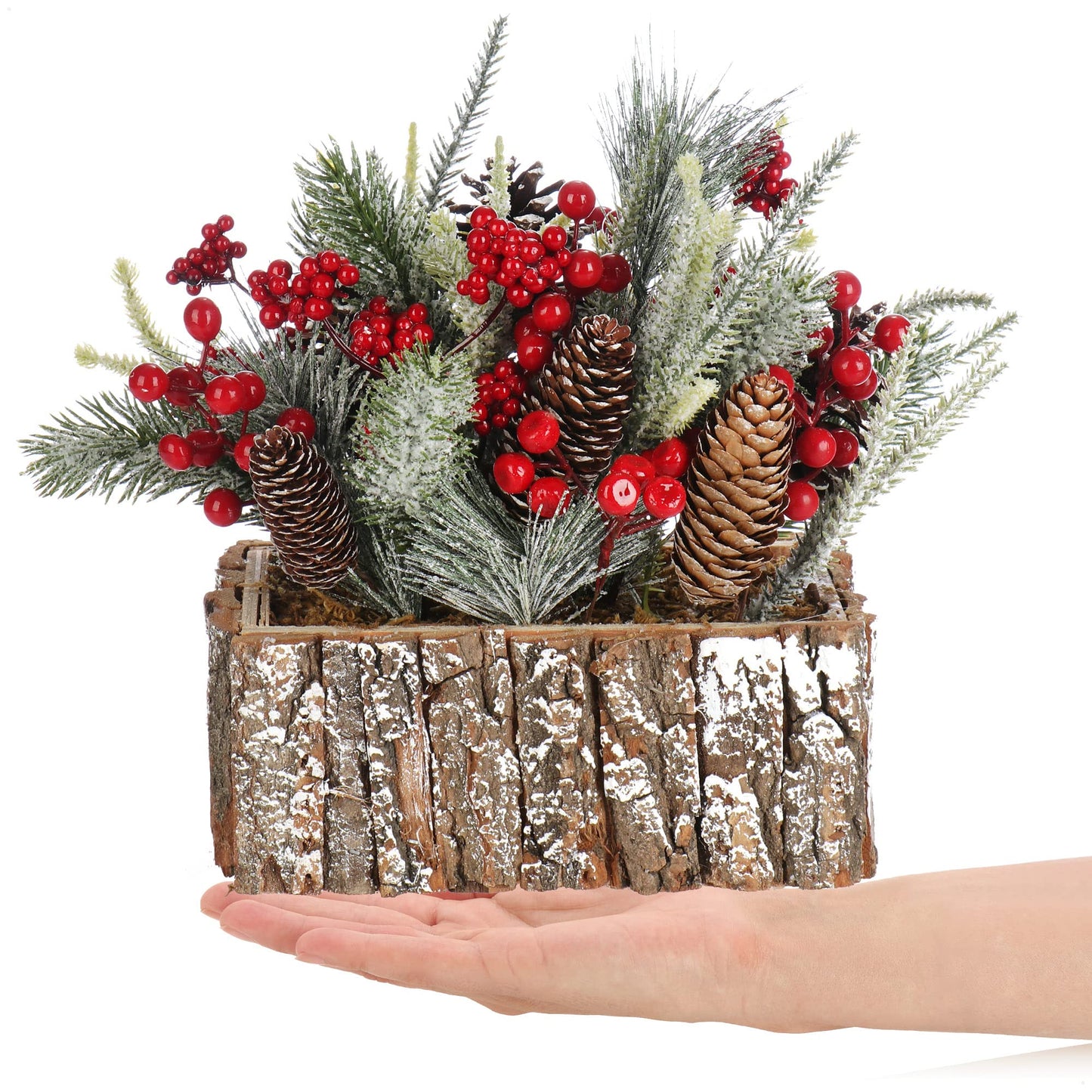 com-four® Christmas Decoration - Small wintery table decoration in a bark pot with red berries, decorative snow, and pine cones. Great table decoration for the Advent season (1 piece - 25cm - red berries)