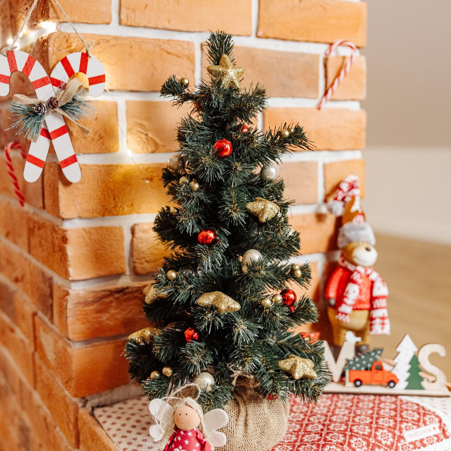 Creative Home Small Artificial Christmas Tree | 40 cm | Artificial Christmas Tree Decor | Table, Windowsill, Office Christmas Tree | Indoor, Outdoor | Gift for Christmas Decoration Ornament